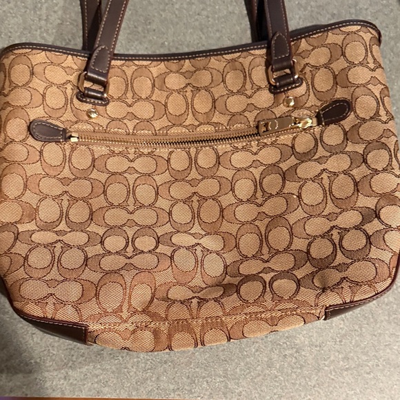 Coach Brown Signature Tote Bag - Picture 4 of 10